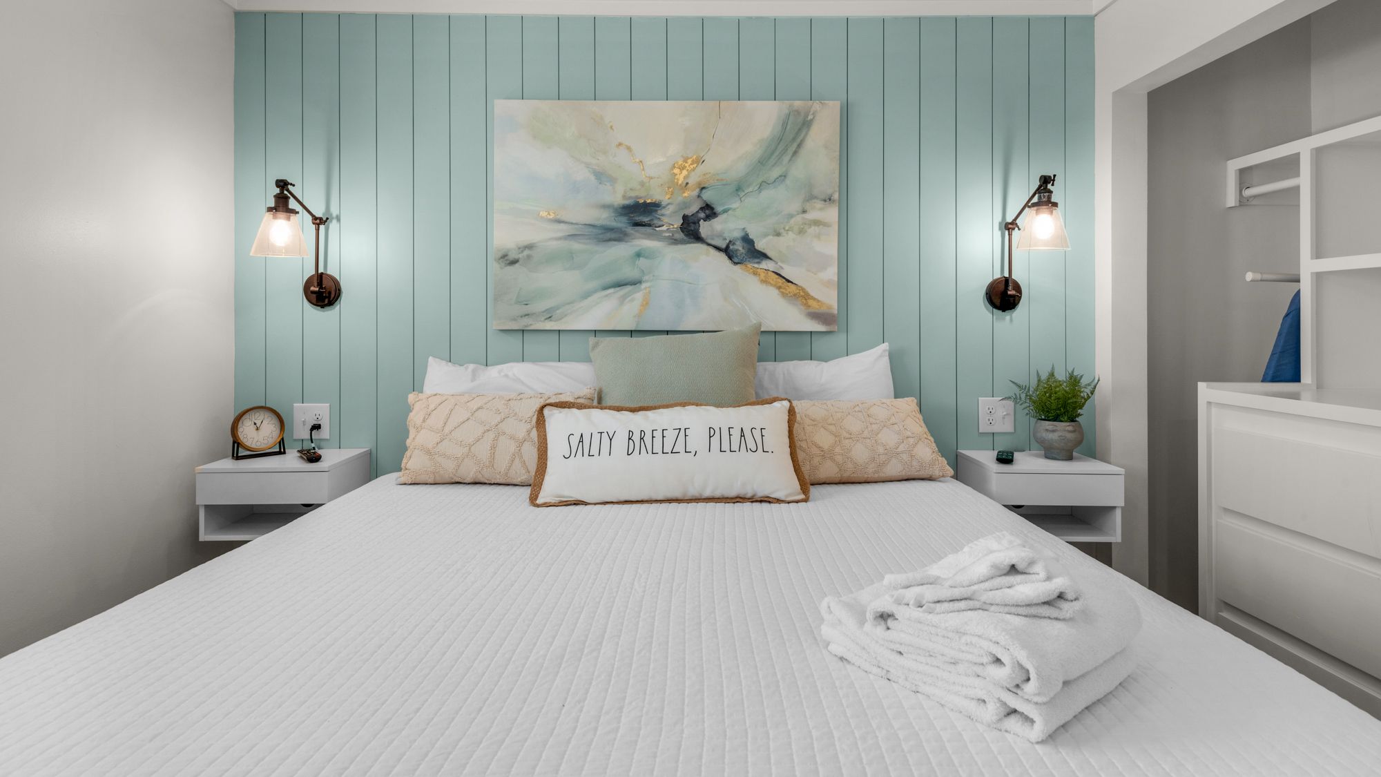 Beachside Condo 21 King Bedroom