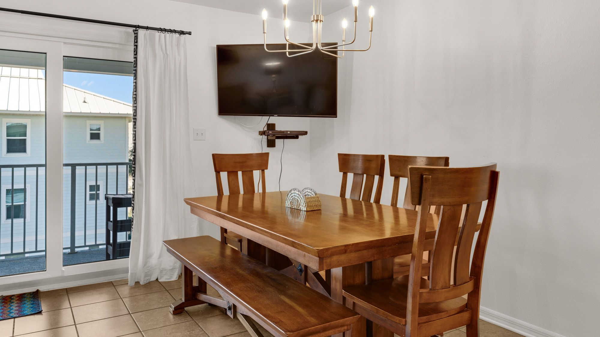Beachside Villas 132 - Dining area