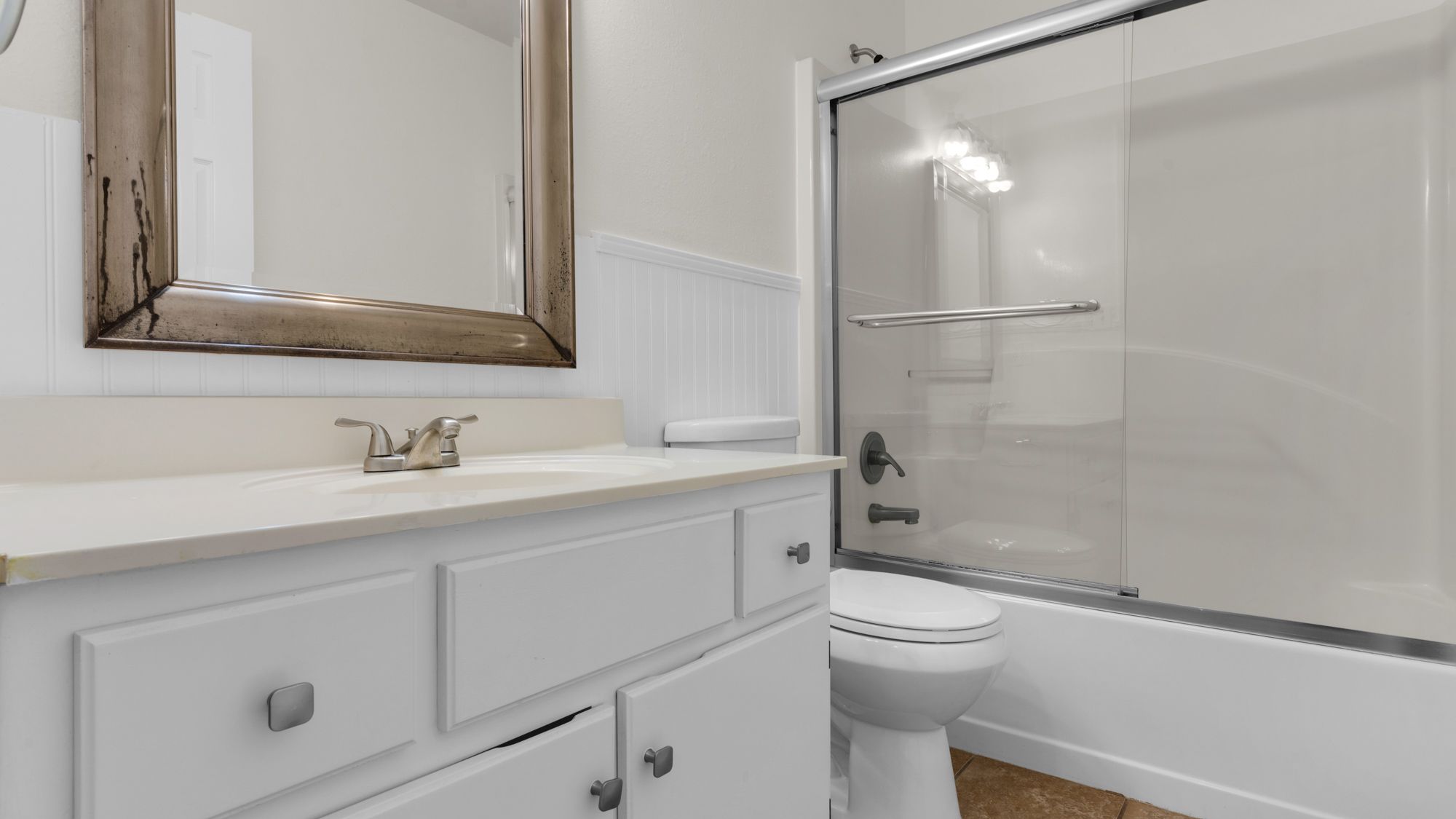 Beachside Villas 132 - Bathroom 1