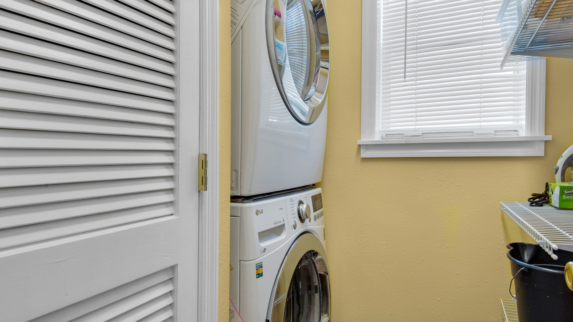 Beachside Villas 221 Laundry