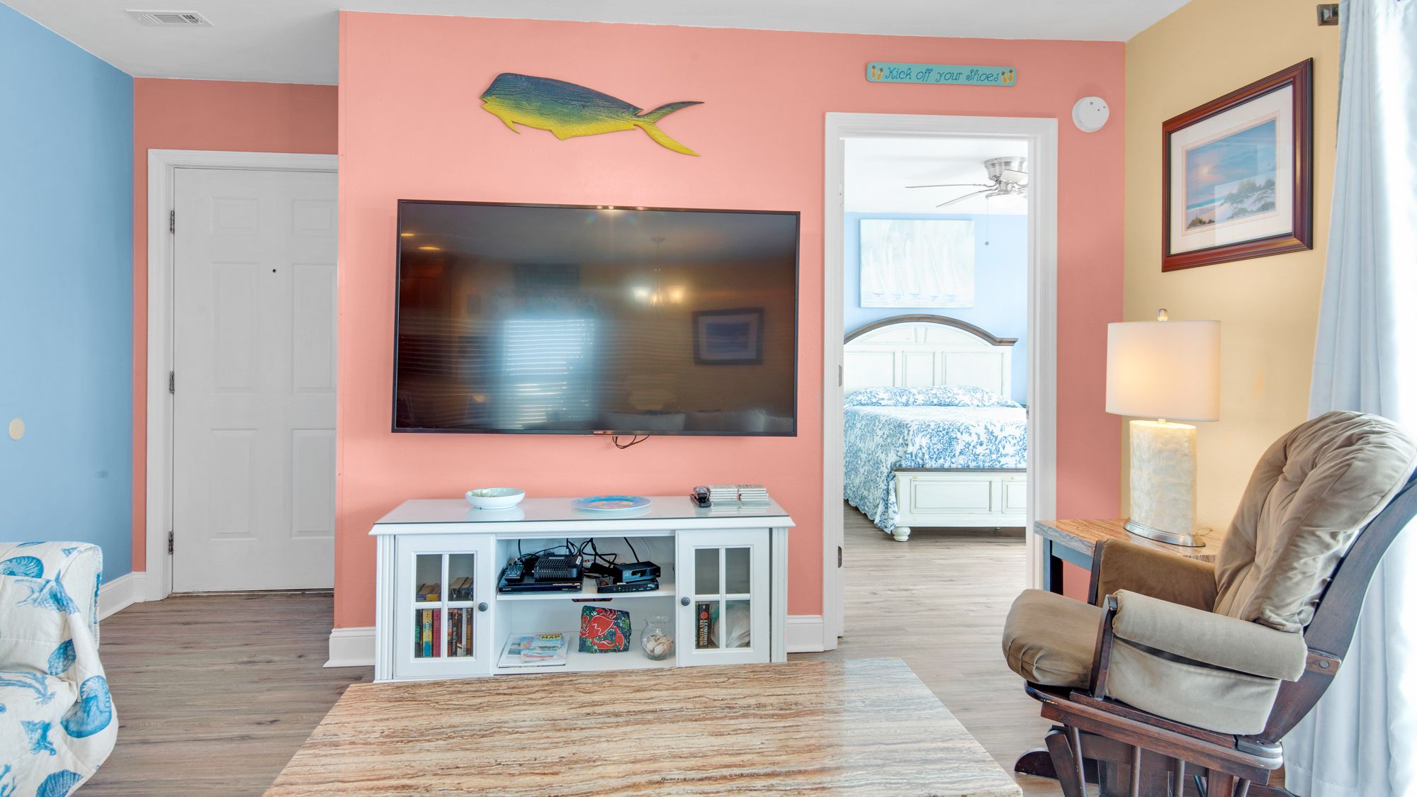 Beachside Villas 221 Main Living Area