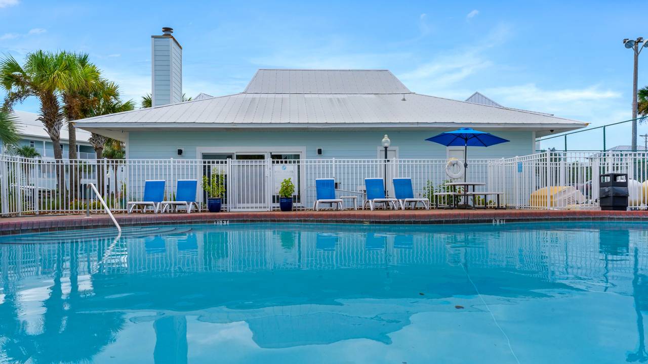 Beachside Villas Grounds & Amenities Beachside Villas Grounds & Amenities