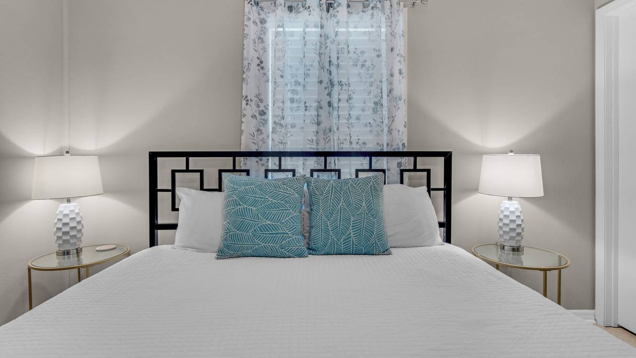 Beachside Villas 513 Master Bedroom Beachside Villas 513 Master Bedroom