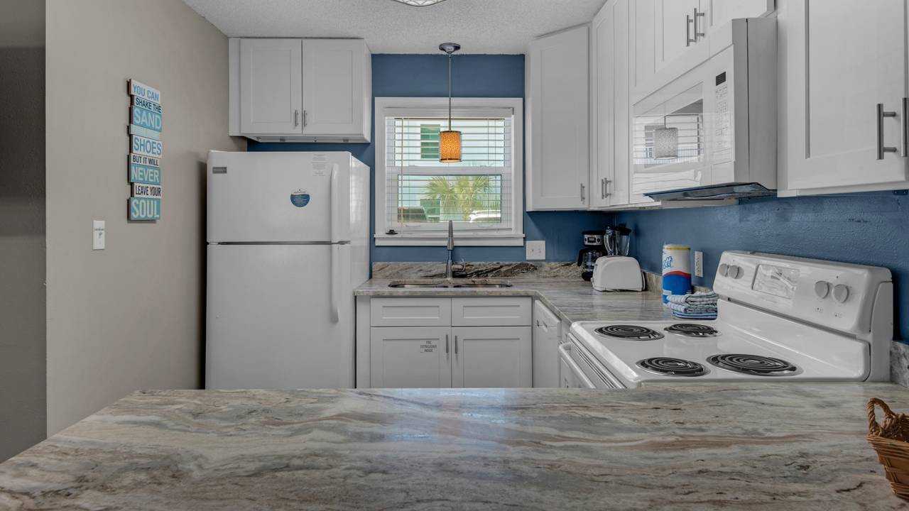 Beachside Villas 513 Kitchen Beachside Villas 513 Kitchen