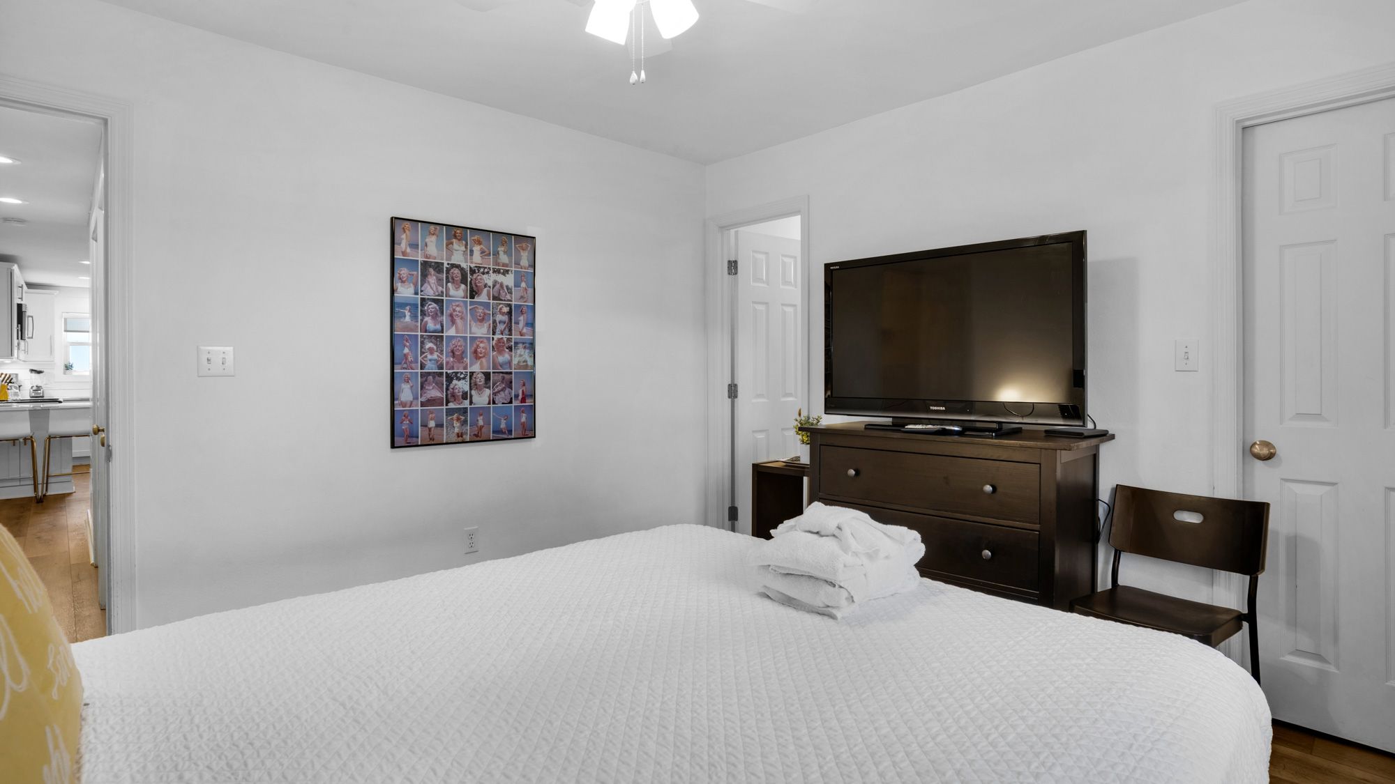 Beachside Villas 612 - Bedroom 1