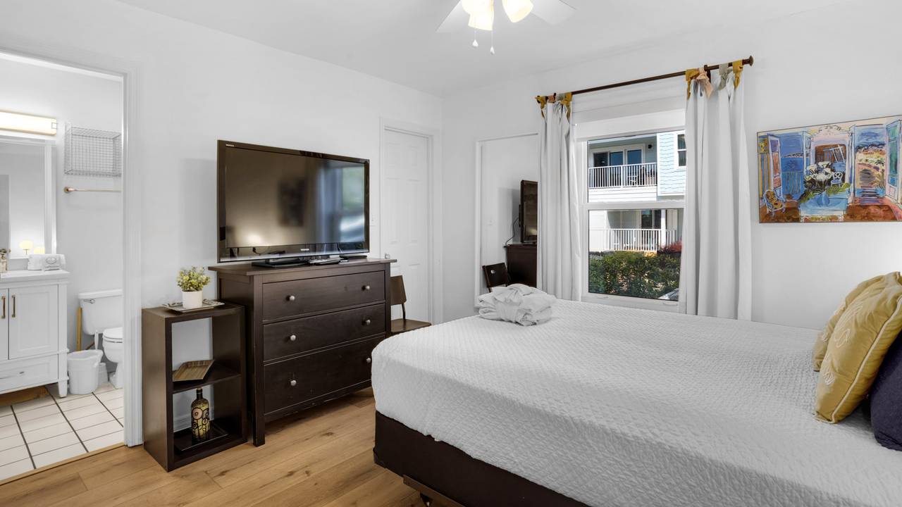 Beachside Villas 612 - Bedroom 1 Beachside Villas 612 - Bedroom 1