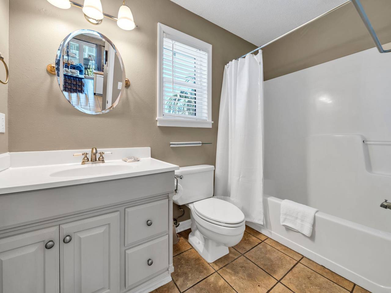 Beachside Villas 623 Bathroom Beachside Villas 623 Bathroom