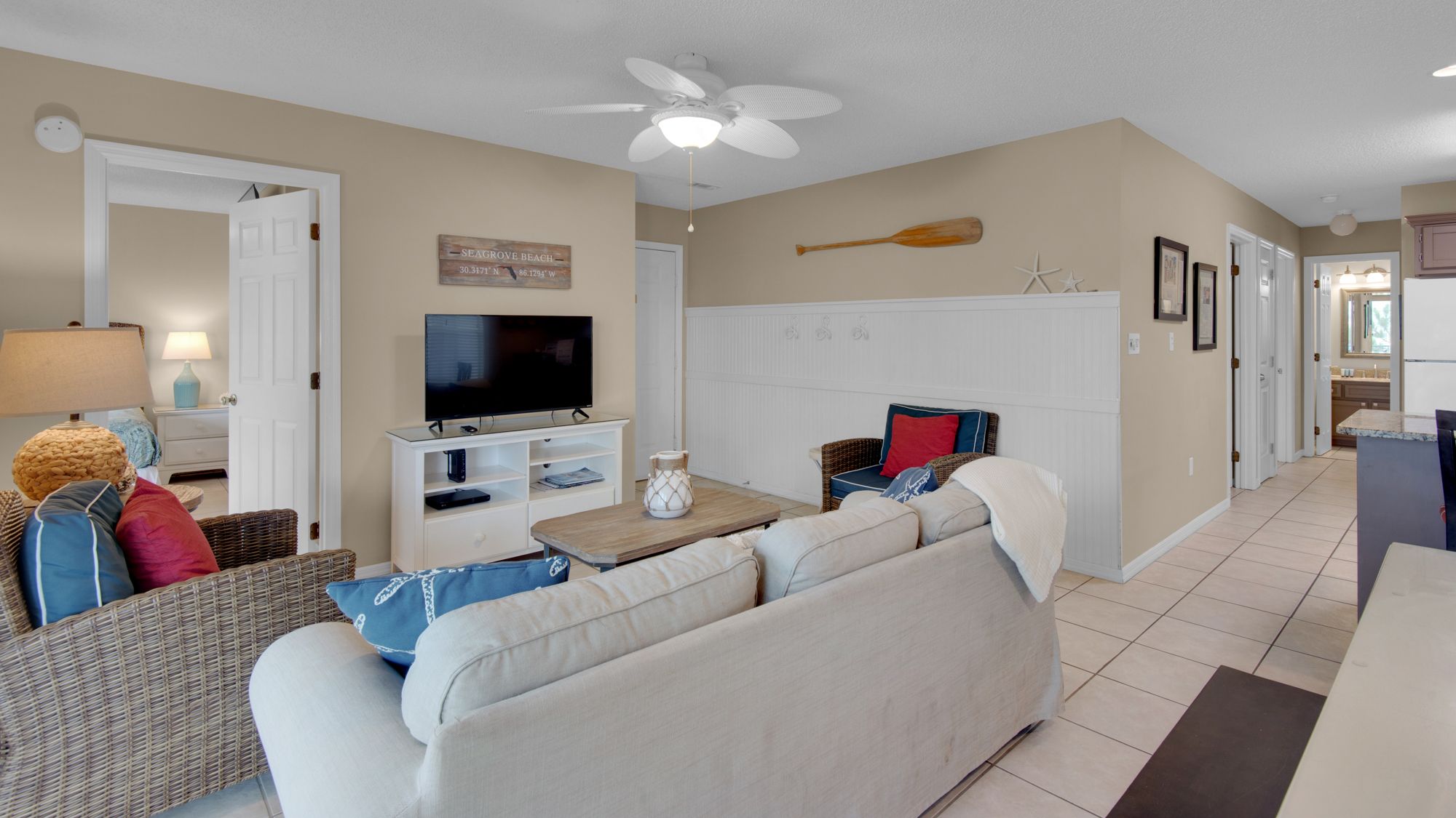 Beachside Villas 733 Main Living Area