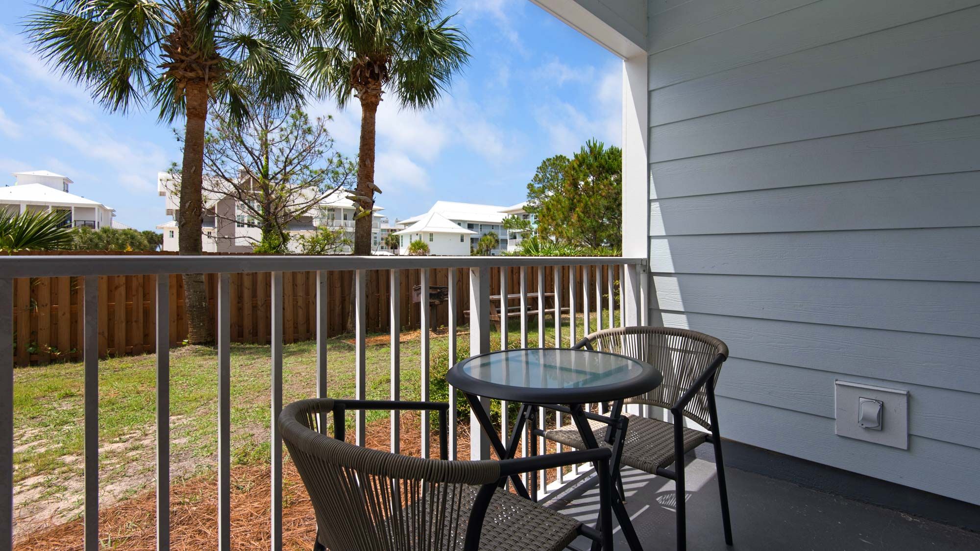 Beachside Villas 1013