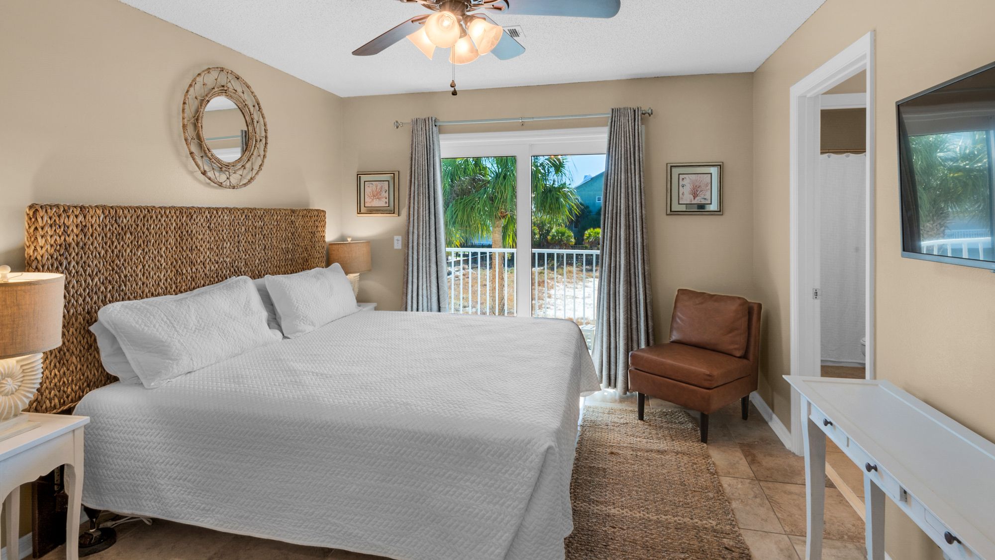 Beachside Villas 1122 King Bedroom
