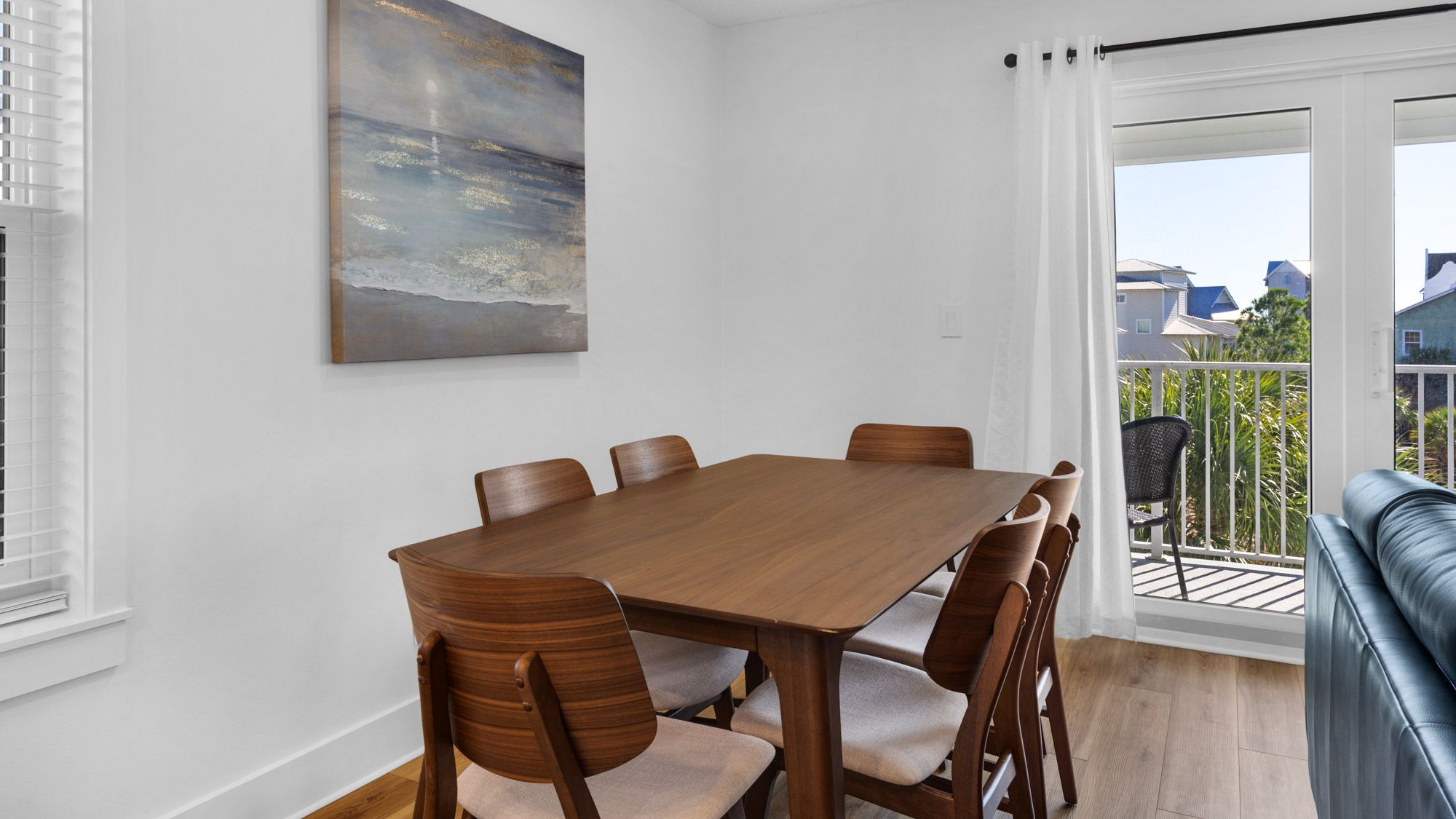 Beachside Villas 1133 Dining Area