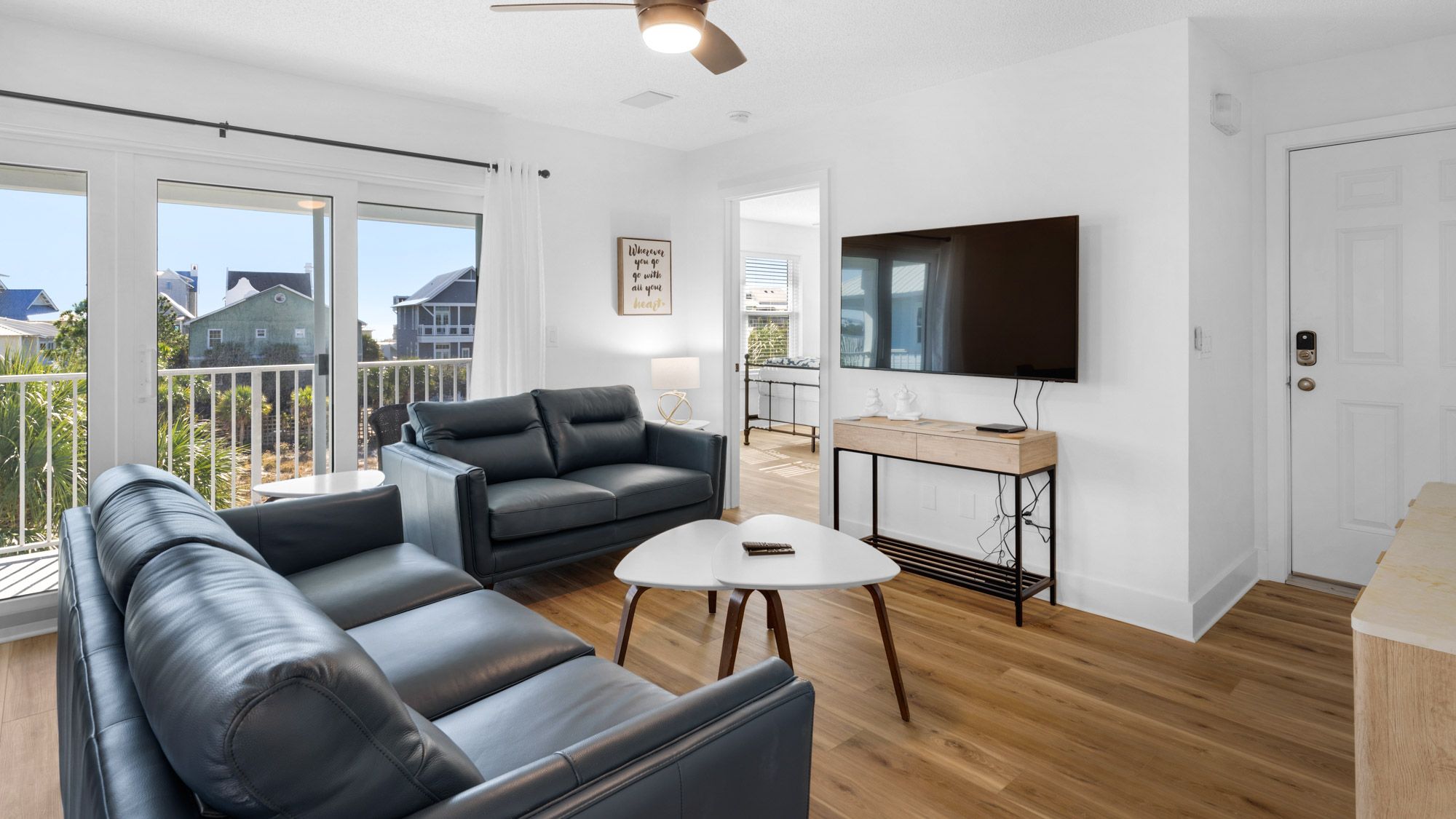 Beachside Villas 1133 Living Area