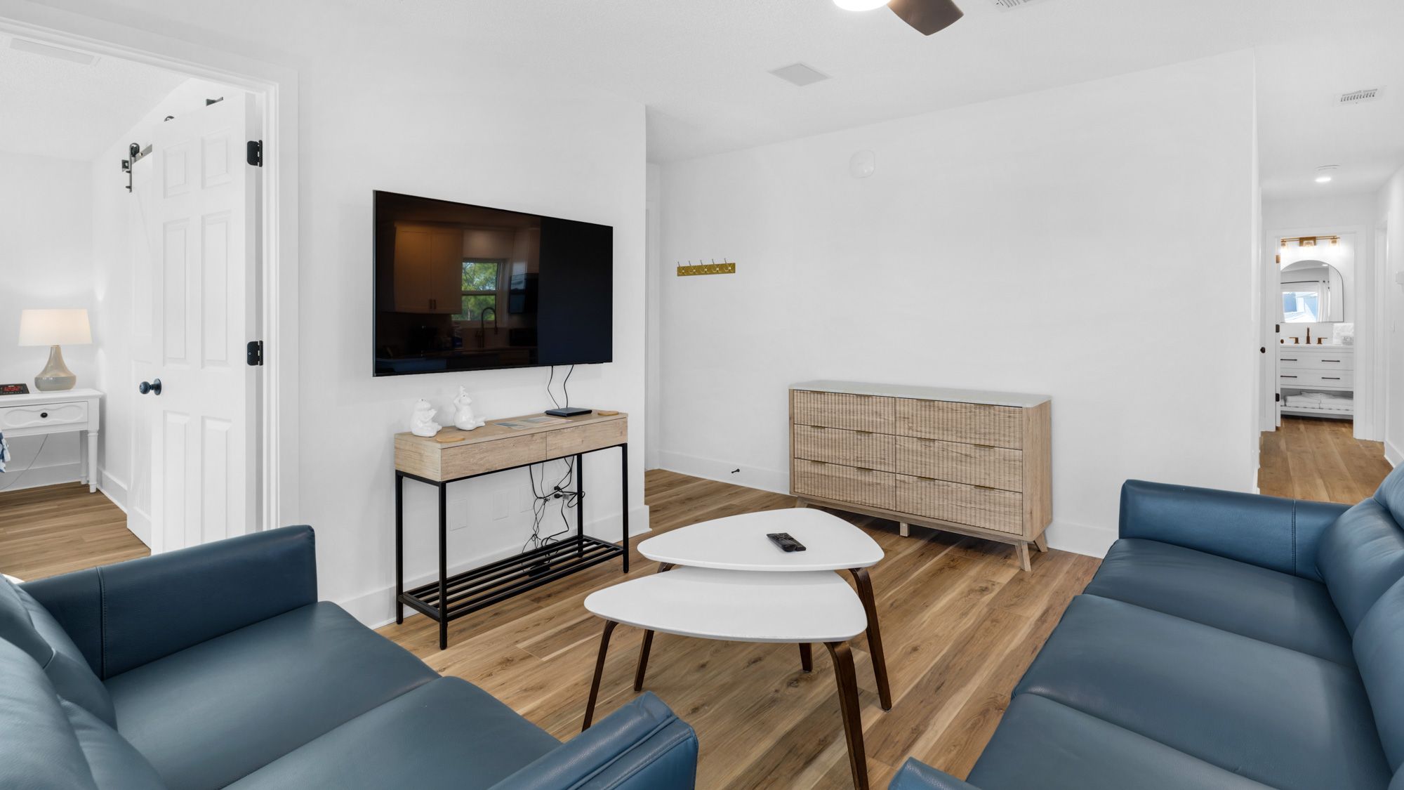 Beachside Villas 1133 Living Area