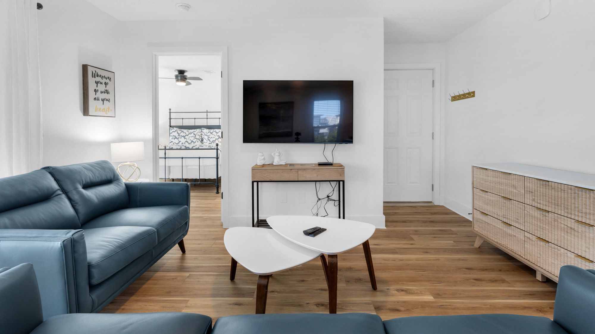 Beachside Villas 1133 Living Area