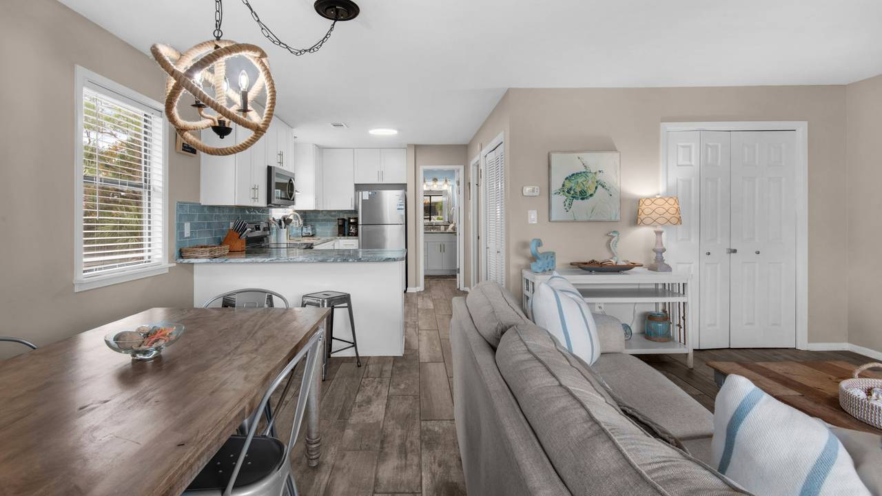 Beachwood Villas 1B Beachwood Villas 1B