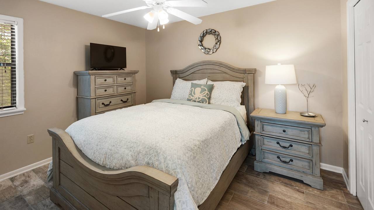 Beachwood Villas 1B Beachwood Villas 1B