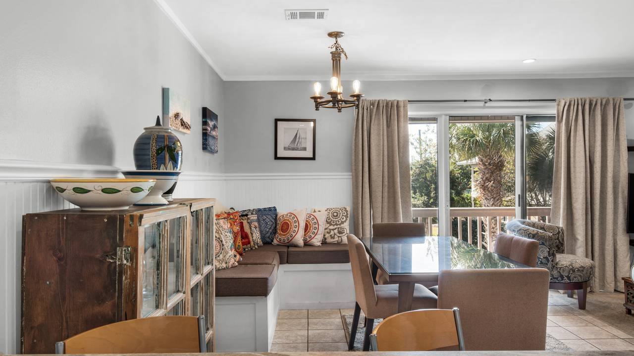 Beachwood Villas 8D Dining Table Beachwood Villas 8D Dining Table