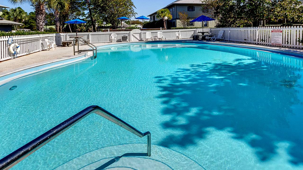 Beachwood Villas Grounds and Amenities Beachwood Villas Grounds and Amenities