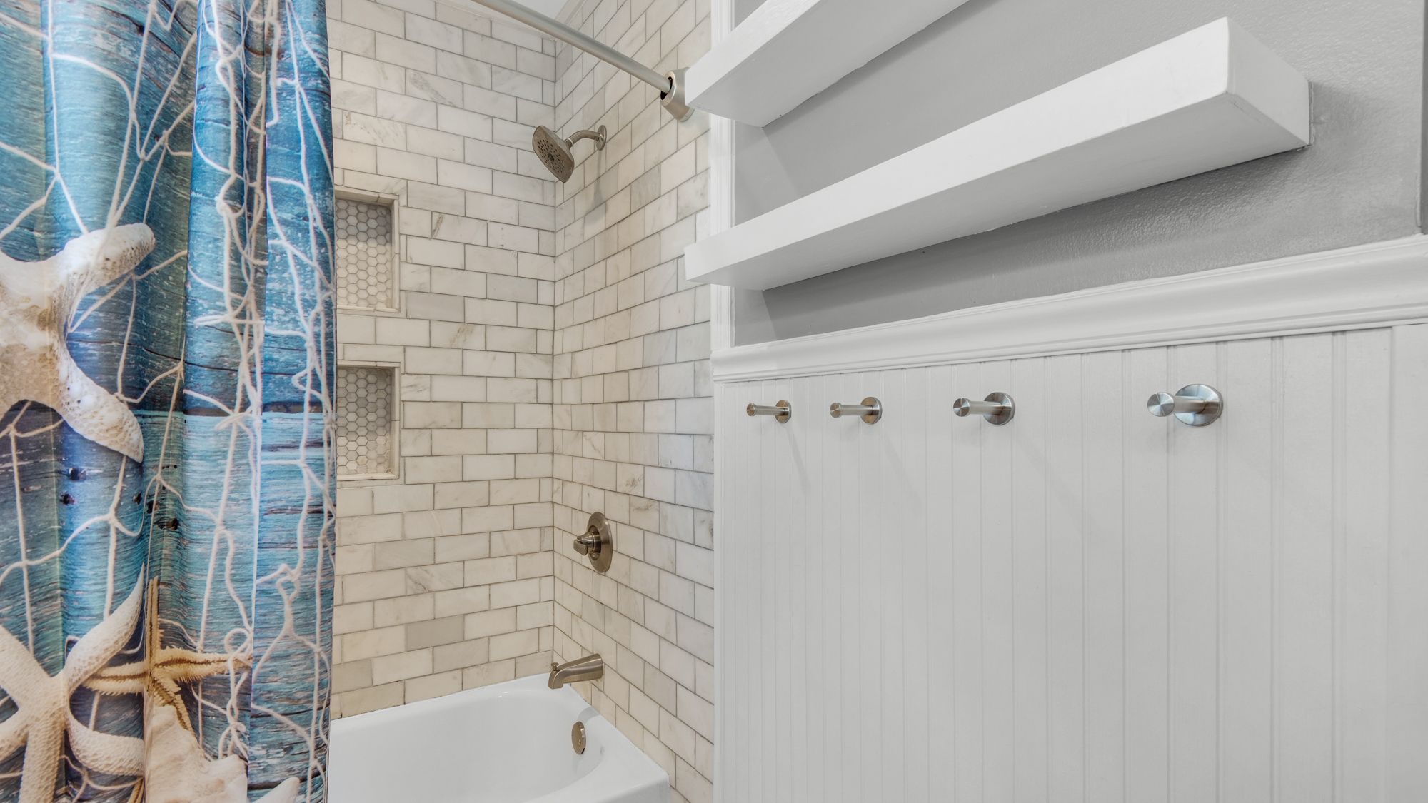 Beachwood Villas 8D Bathroom