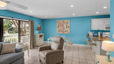 Beachwood Villas 8E Living Area Beachwood Villas 8E Living Area