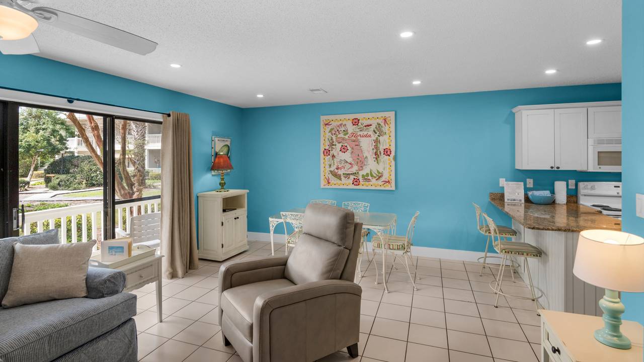 Beachwood Villas 8E Living Area Beachwood Villas 8E Living Area