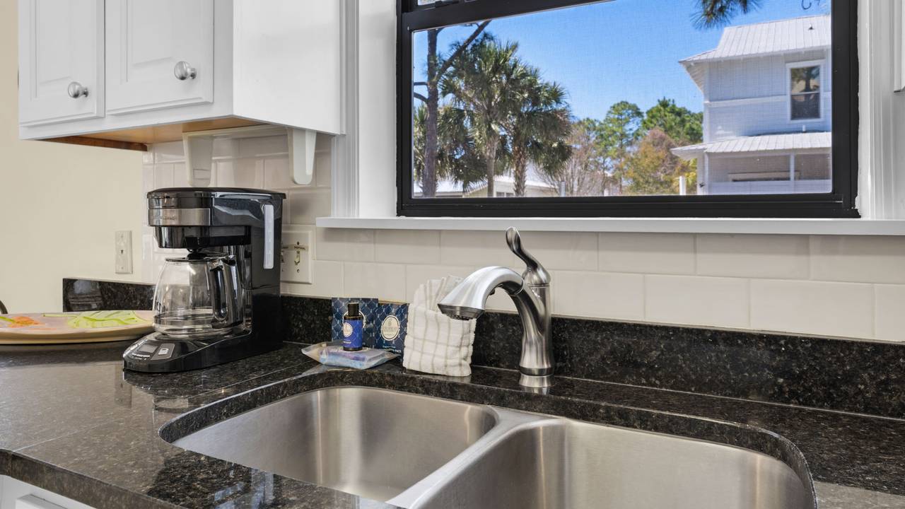 Beachwood Villas 13A Kitchen Beachwood Villas 13A Kitchen