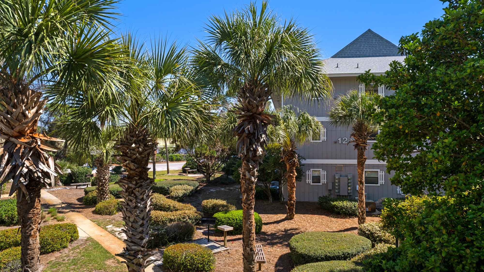 Beachwood Villas 13H 