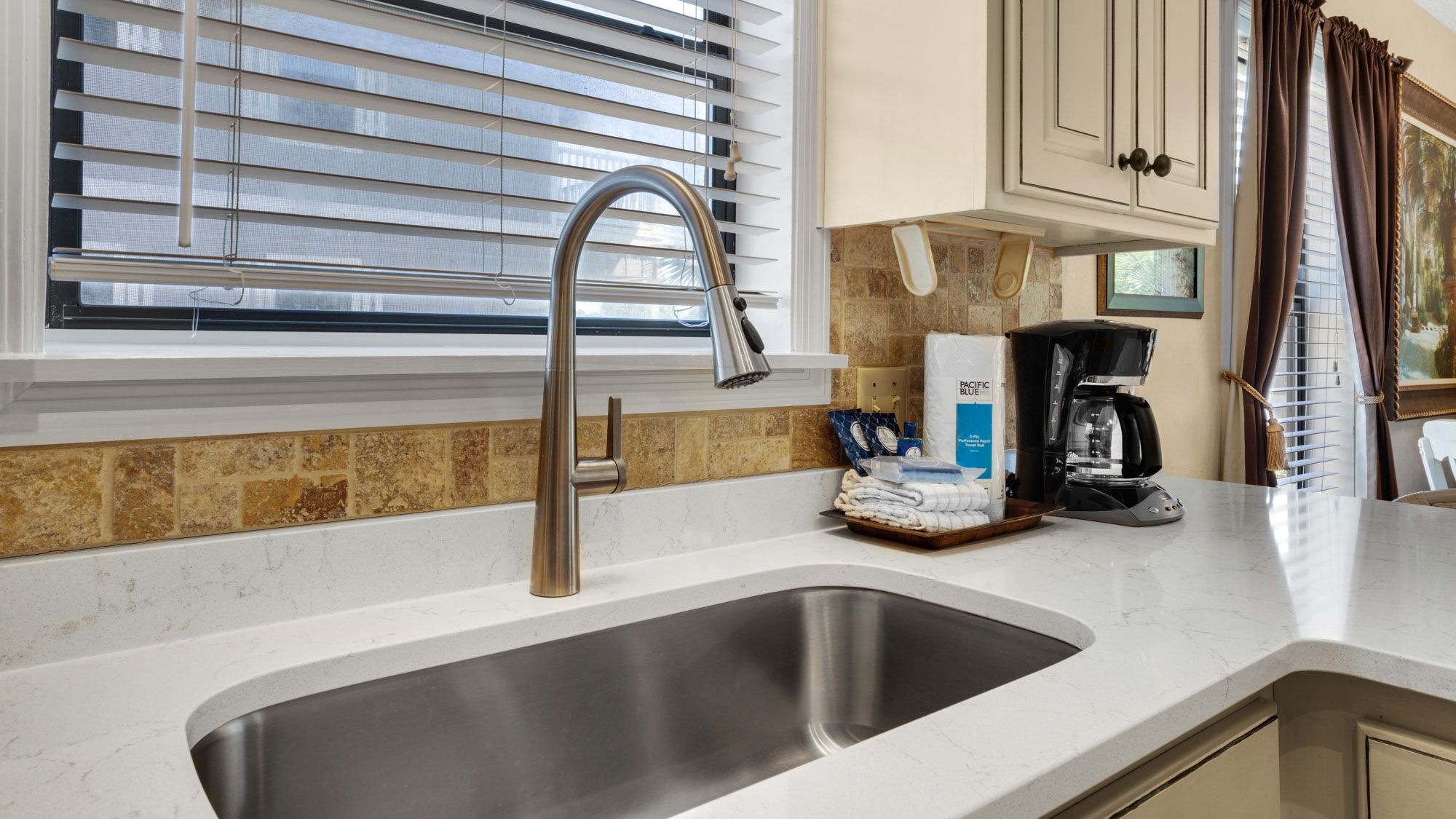 Beachwood Villas 13H Kitchen sink