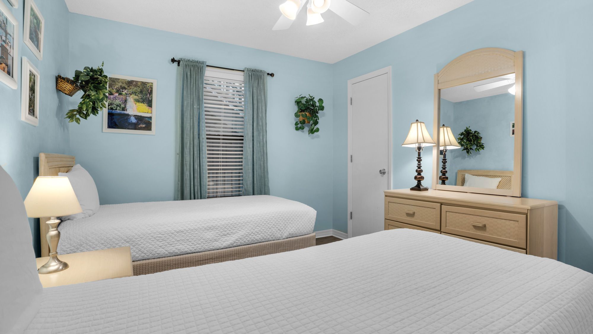 Beachwood Villas 13H Bedroom 3