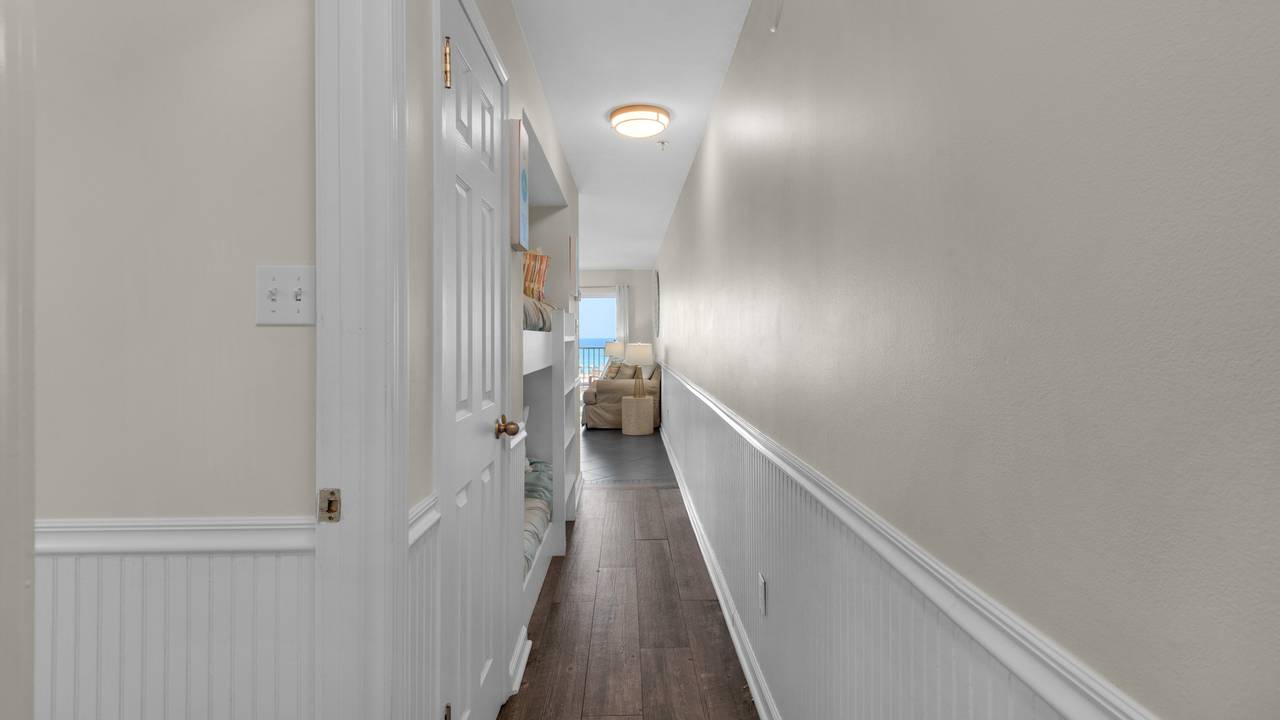 Commodore's Retreat 106 Commodore's Retreat 106