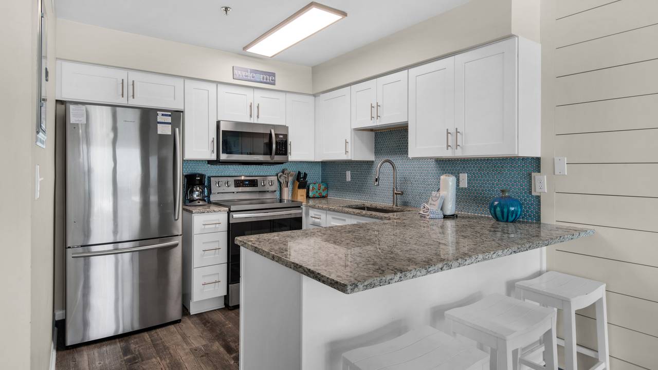 Commodore's Retreat 106 Commodore's Retreat 106