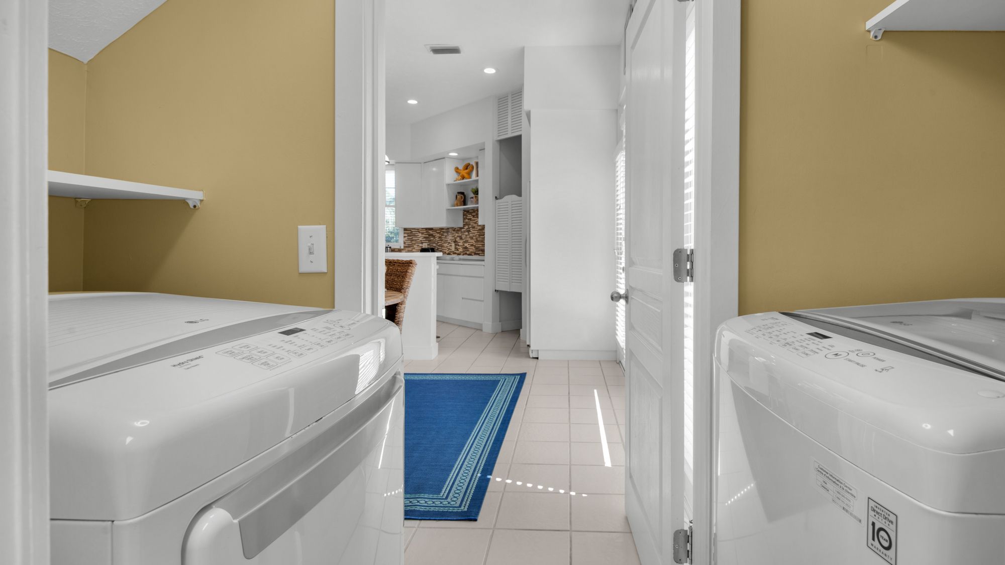 Crow's Nest 1st Floor Laundry Room