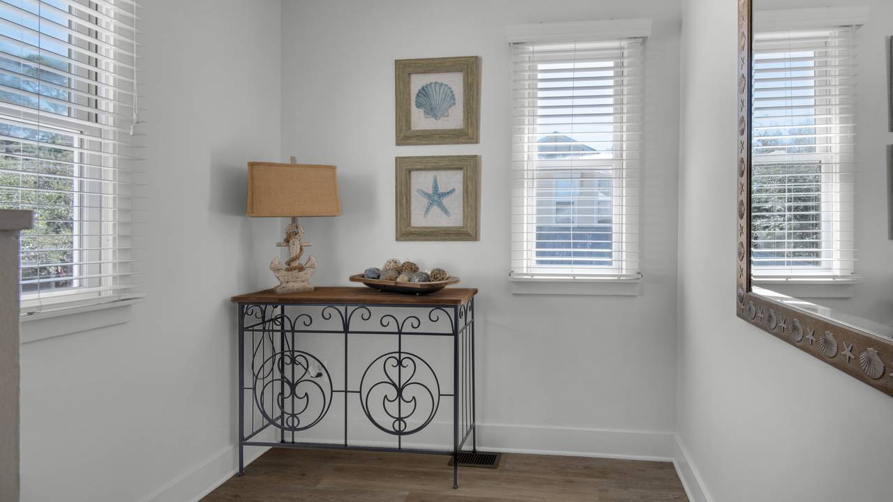 Crow's Nest 2nd Floor Landing Crow's Nest 2nd Floor Landing