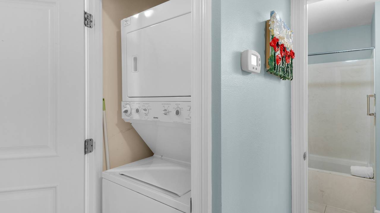 Cassine Station 302 Bathroom Cassine Station 302 Bathroom