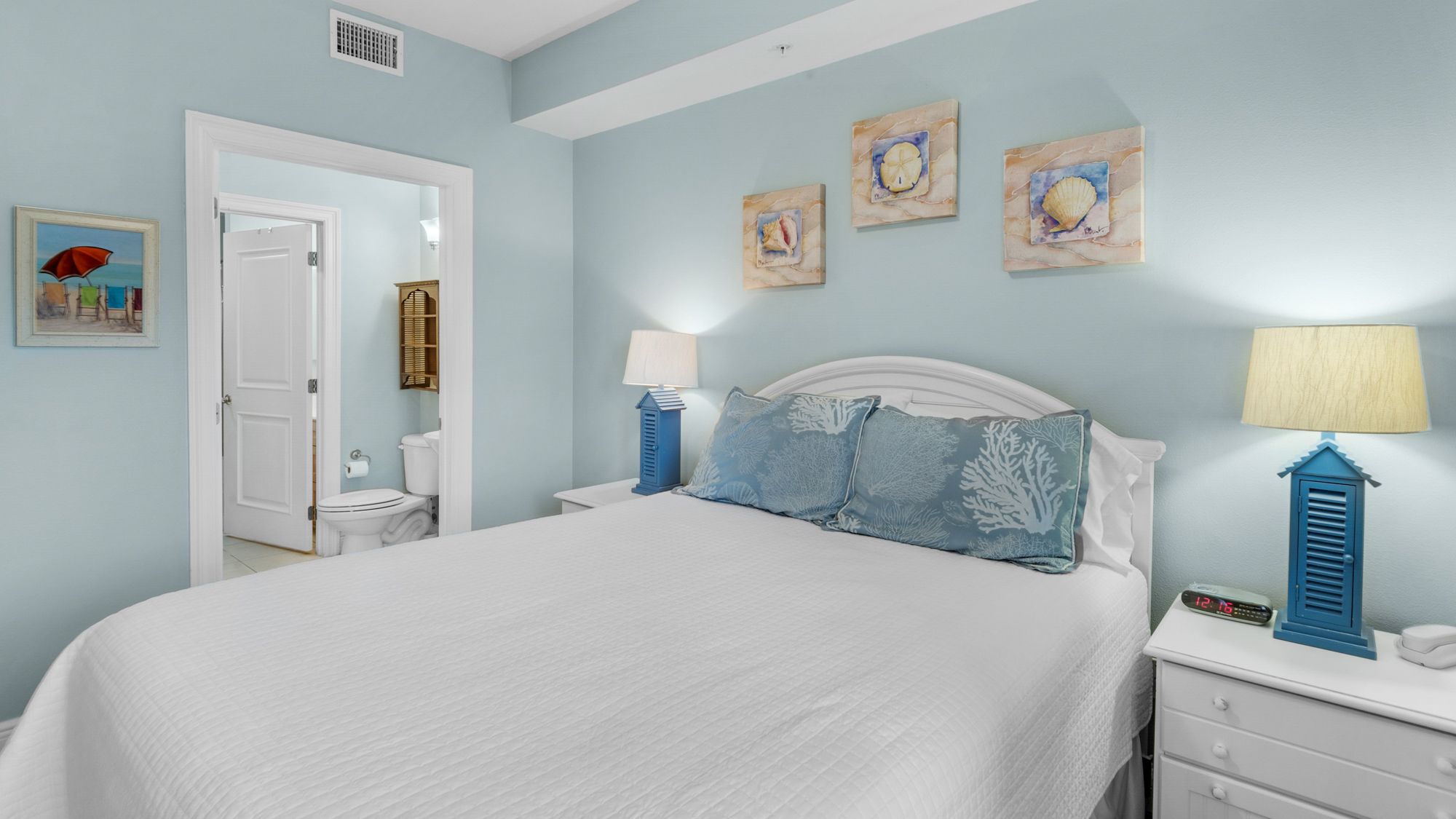 Cassine Station 302 Queen Bedroom