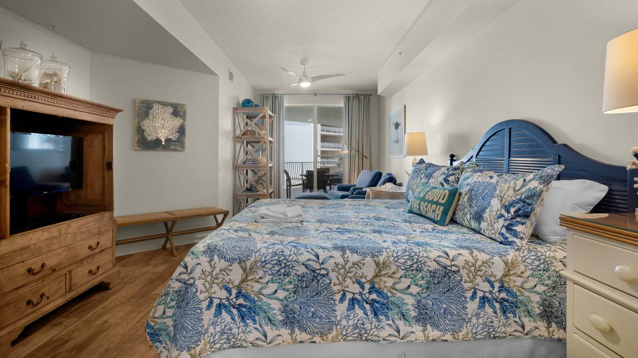 Dunes of Seagrove 201B King Master Bedroom Dunes of Seagrove 201B King Master Bedroom