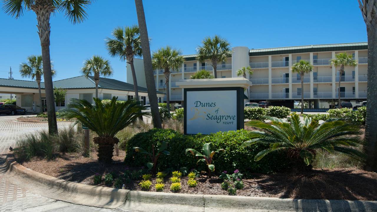 Dunes of Seagrove Grounds and Amenities Dunes of Seagrove Grounds and Amenities