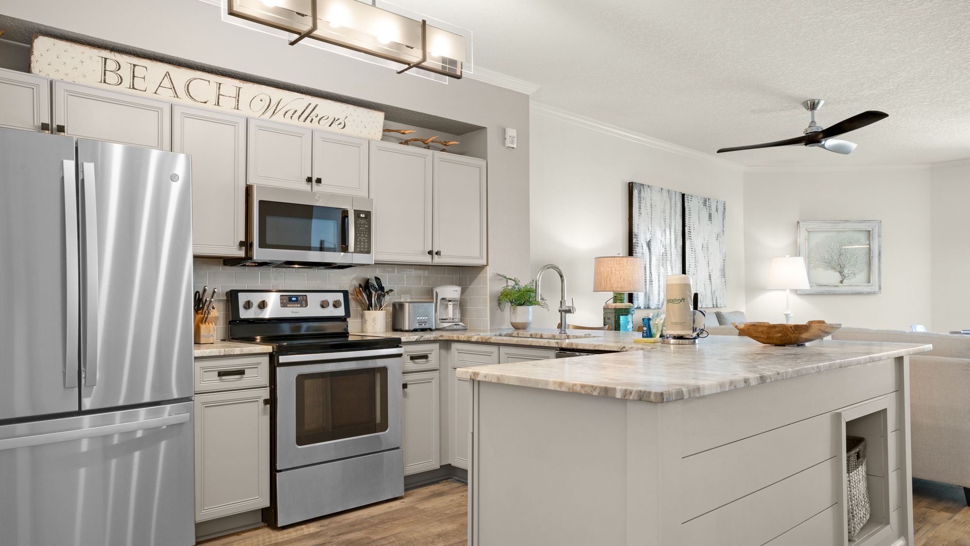 Dunes of Seagrove 201B Kitchen