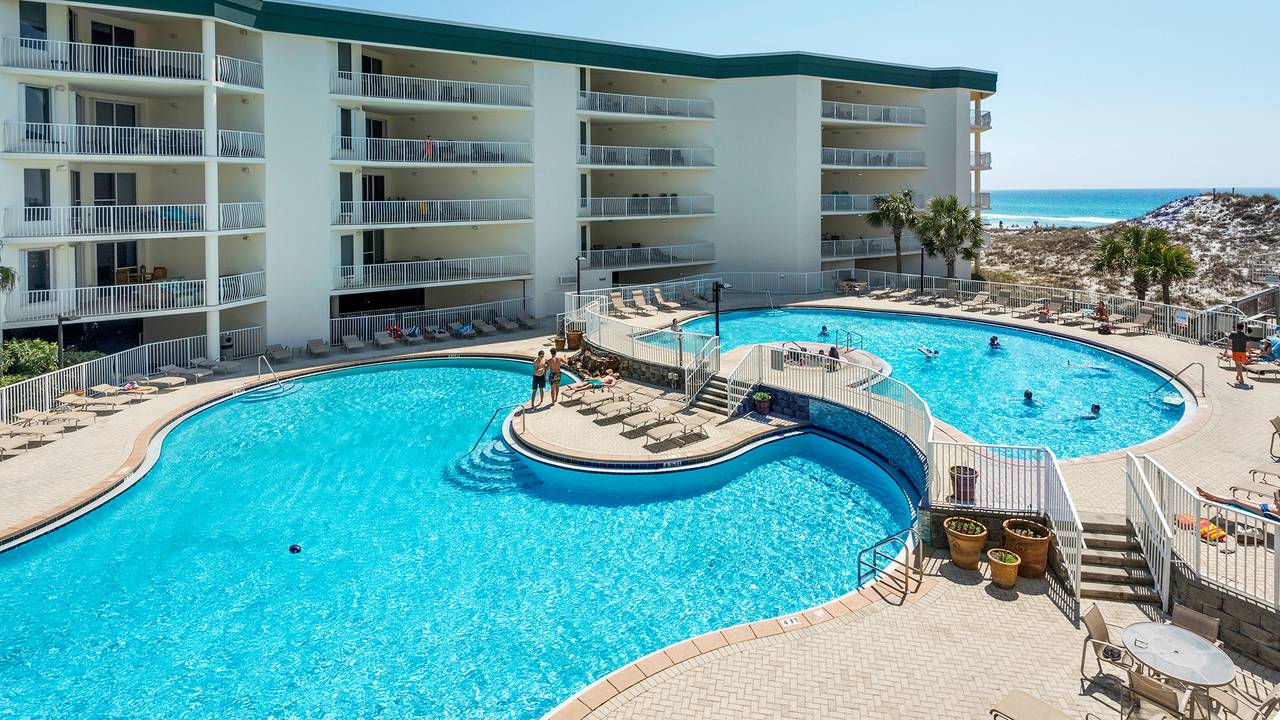 Dunes of Seagrove Grounds and Amenities Dunes of Seagrove Grounds and Amenities