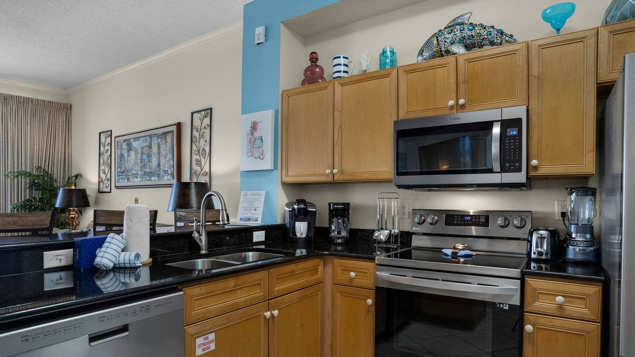 Dunes of Seagrove 202C Kitchen Dunes of Seagrove 202C Kitchen