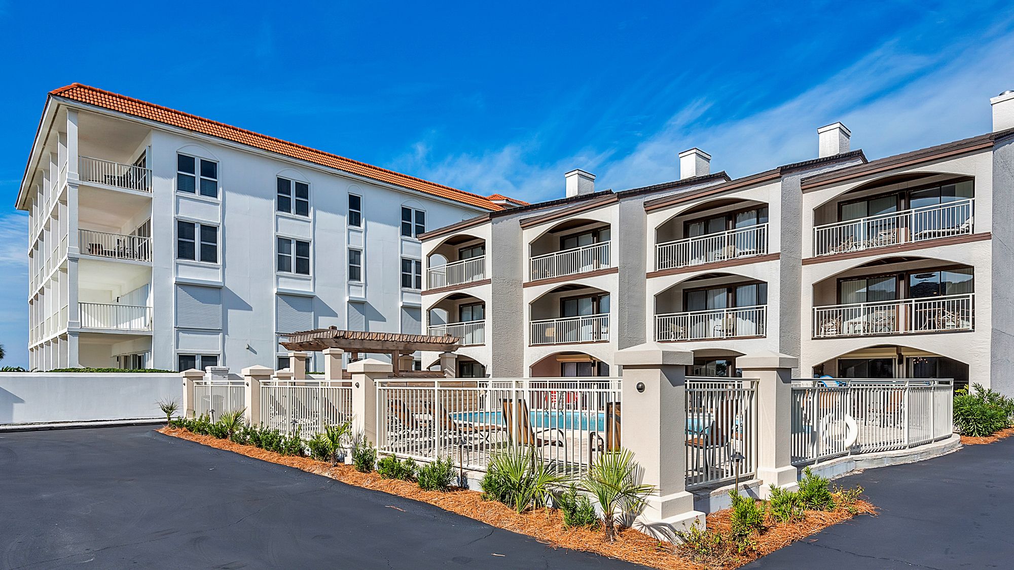 Dune Villas Grounds and Amenities