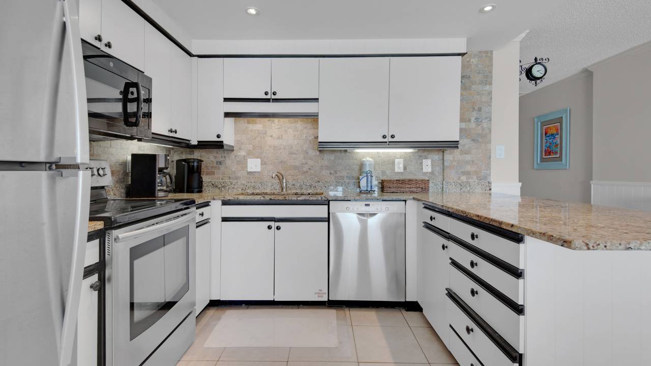 Dune Villas 5A Kitchen Dune Villas 5A Kitchen