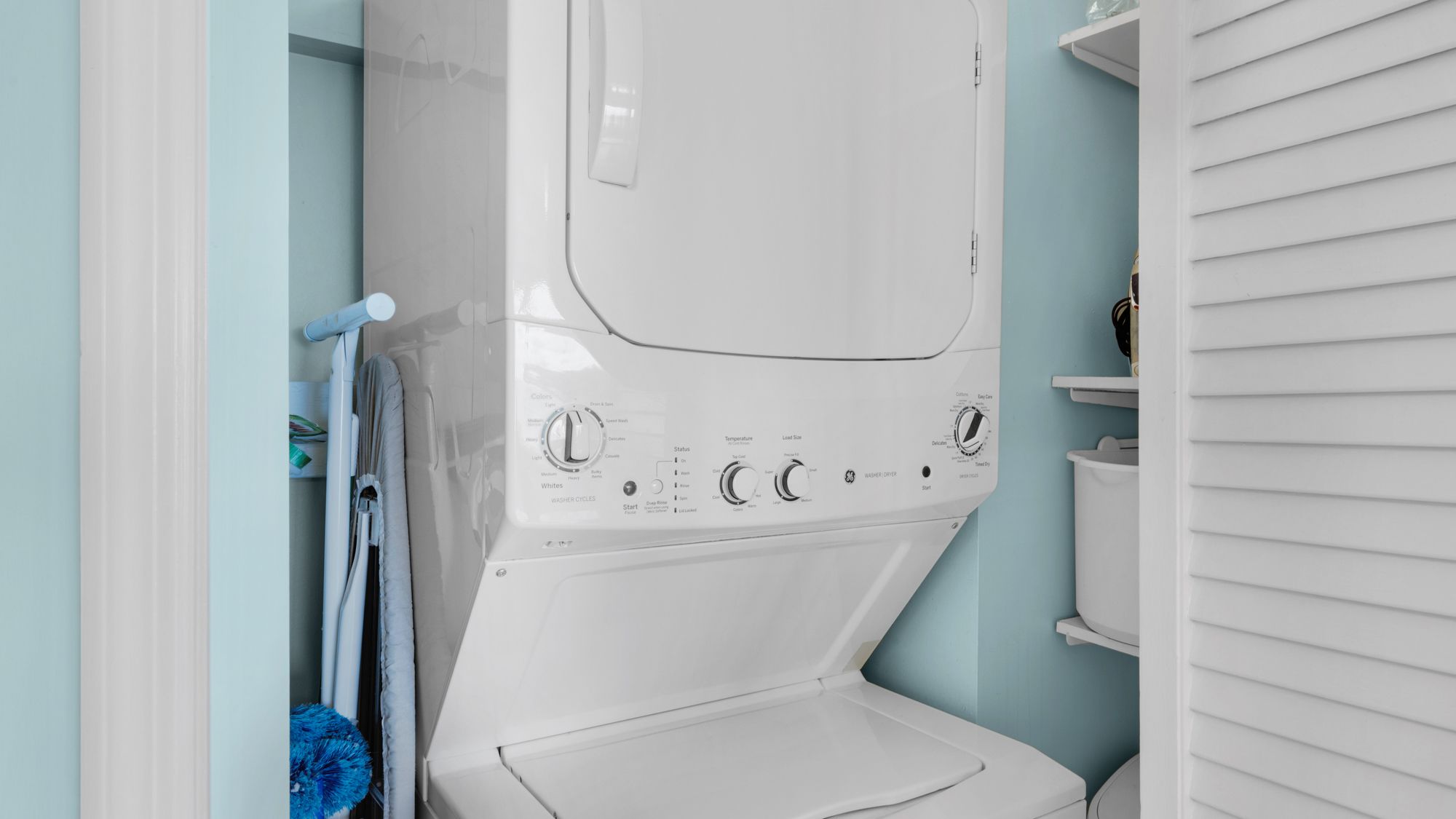 Emerald Hill 5 Washer & Dryer