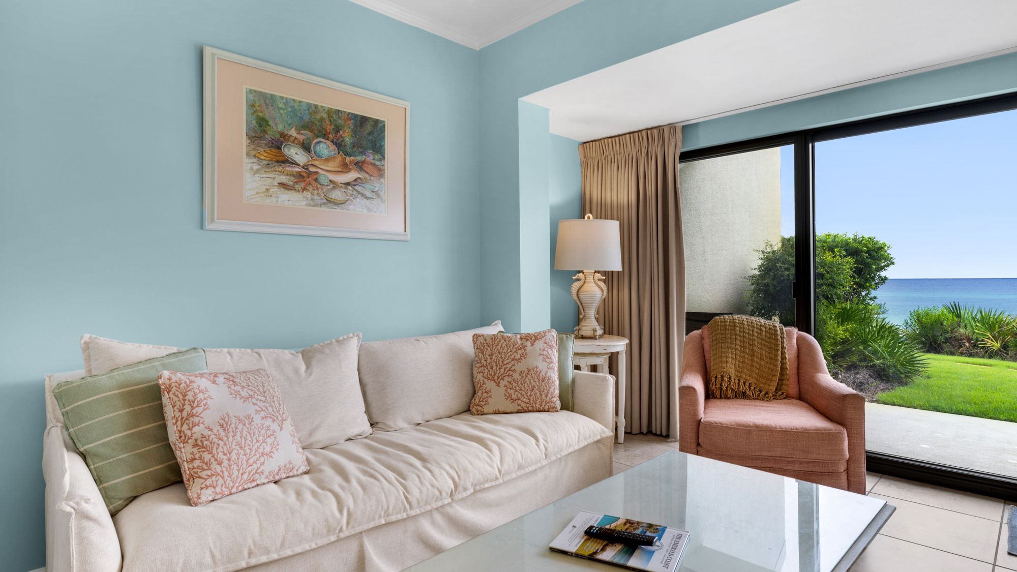 Emerald Hill 5 Living Area