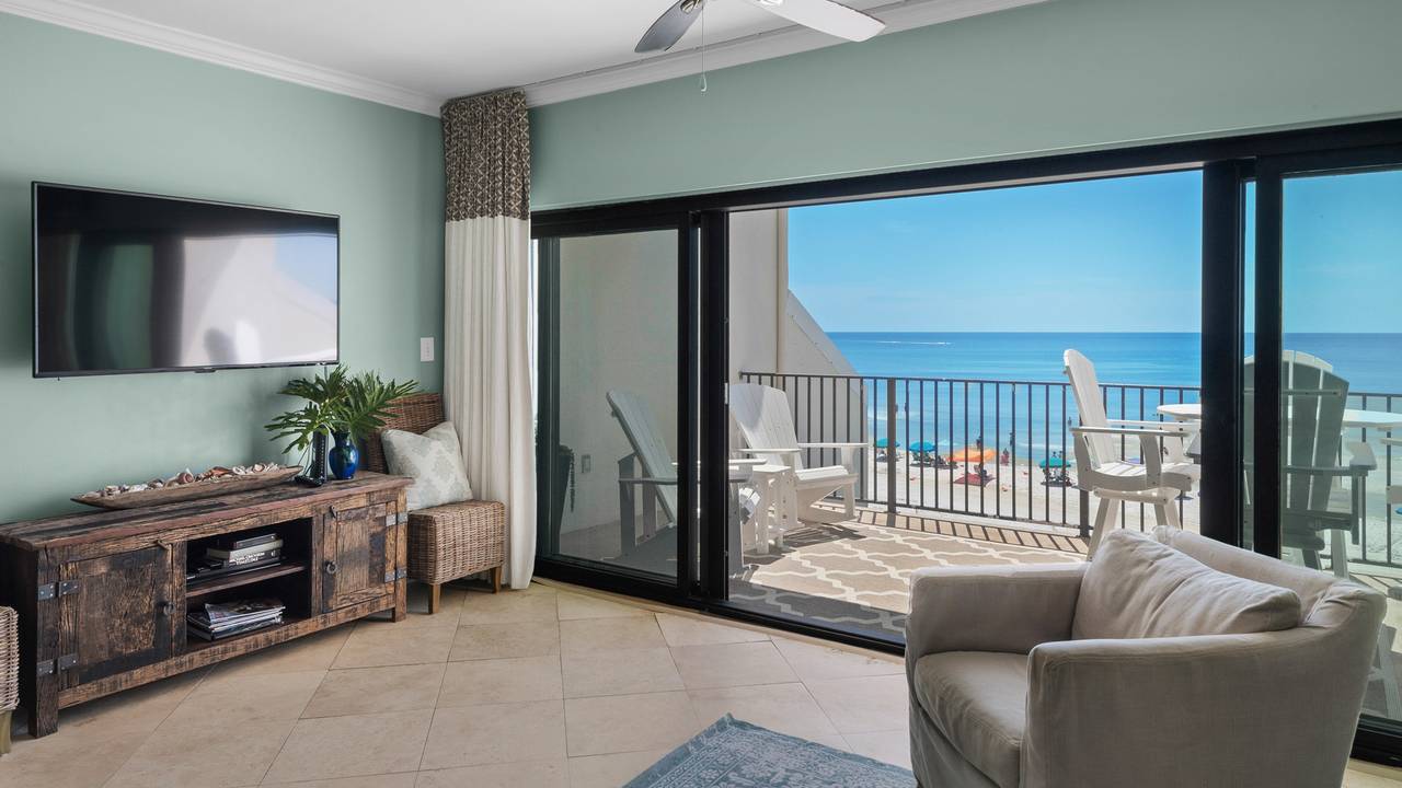 Emerald Hill 6 Emerald Hill 6