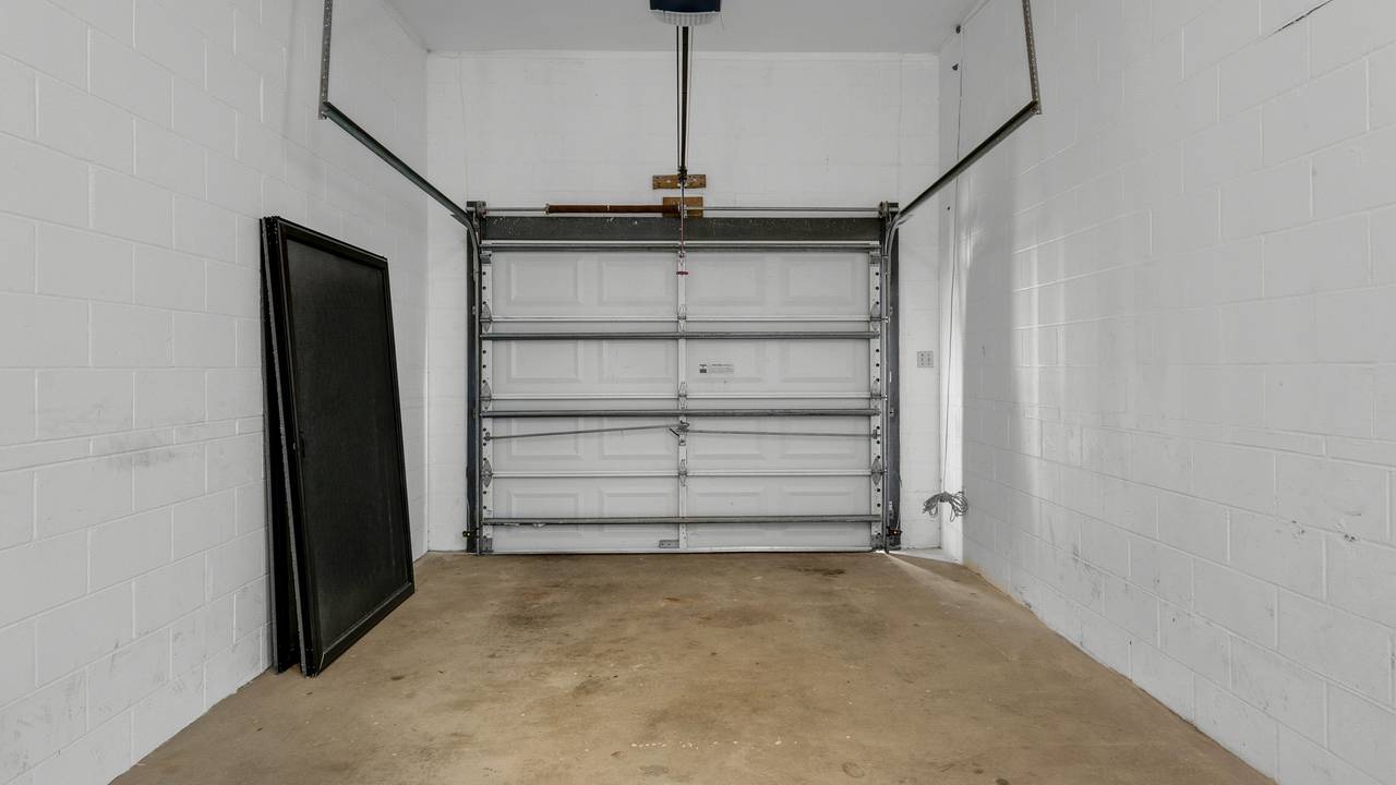 Emerald Hill 6 Emerald Hill 6