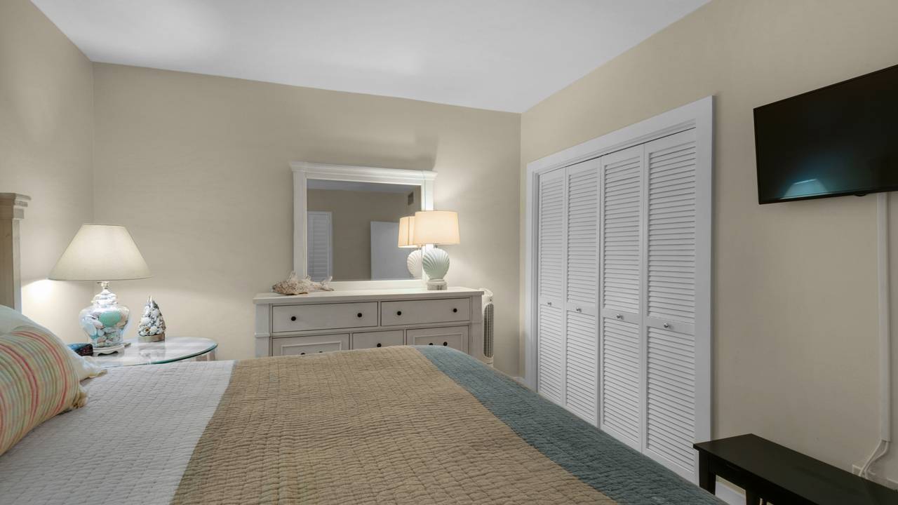 Emerald Hill 9 Emerald Hill 9