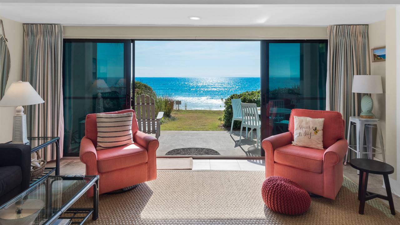 Emerald Hill 9 Emerald Hill 9