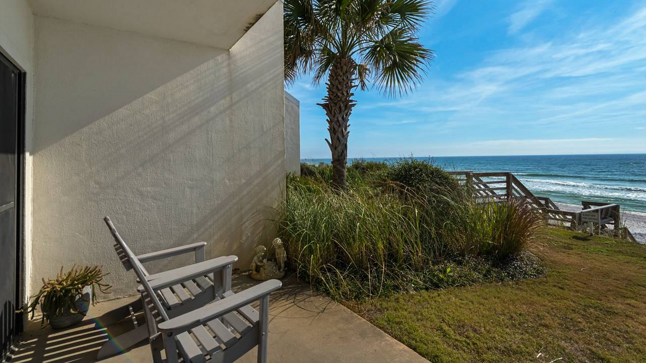 Emerald Hill 9 Emerald Hill 9