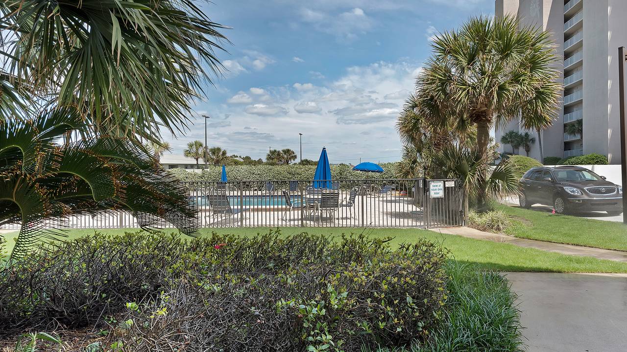 Emerald Hill 19 Emerald Hill 19